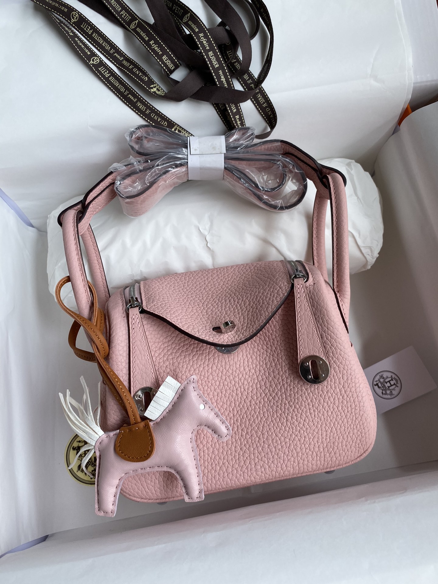 Hermes Mini Lindy 19cm Handbag Shoulder Bag In Pink Clemence Leather